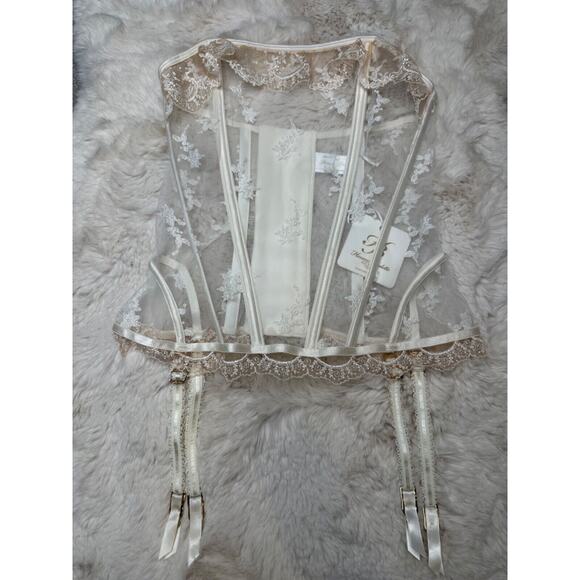 Honey Birdette DAISY🤍 Ivory White Floral Lace Corset Bustier Small - Picture 2 of 5